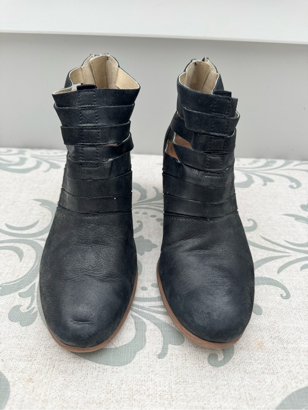 Josef Siebel Women's Black Strappy Ankle Boots - Sleek Casual Style